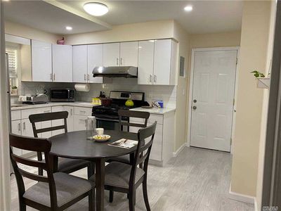 1523 209th St, Flushing, NY, 11360
