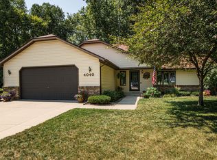 4040 Huntington Ln NW, Rochester, MN 55901