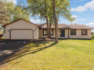 10041 Zinran Rd S, Minneapolis, MN 55438