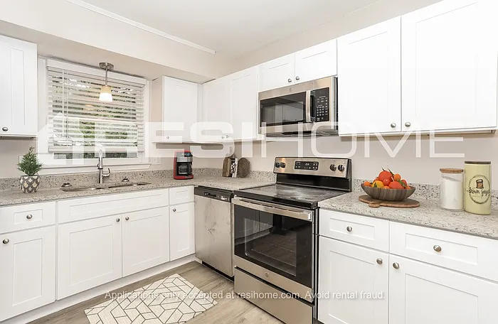 6285 Mount Zion Blvd — Photo 4