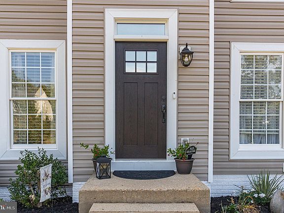 4th image of 11703 Talbot Ct