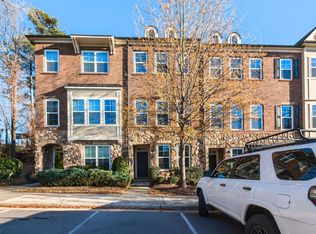 3132 Rushworth Dr, Raleigh, NC 27609