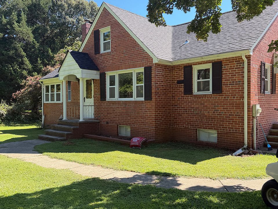2nd image of 987 Ed Joy Rd