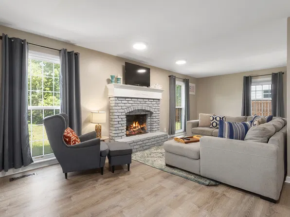 (undisclosed Address), Grandview, MO 64030