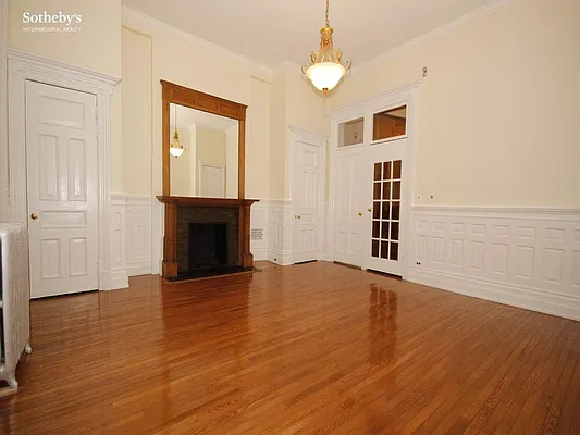 Rented by Sotheby's International Realty | media 4