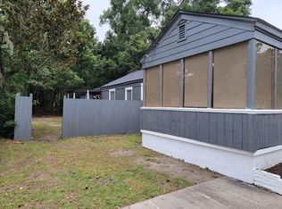 232 W 73rd St, Savannah, GA 31405