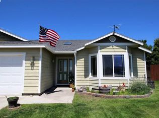 9411 Shire Dr, Pasco, WA 99301