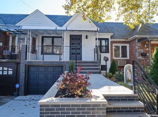 6252 60th Ave, Maspeth, NY 11378