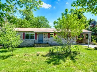 509 Foust Carney Rd, Powell, TN 37849