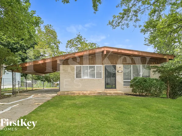 2560 Pheasant Dr, Florissant, MO 63031