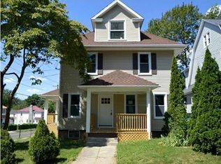 154 Terry Pl, Bridgeport, CT 06606