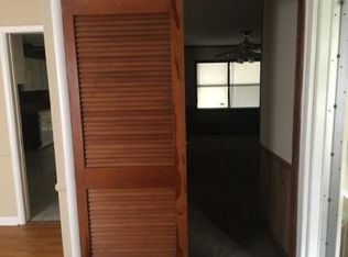 1867 Dearing Rd, Memphis, TN 38117