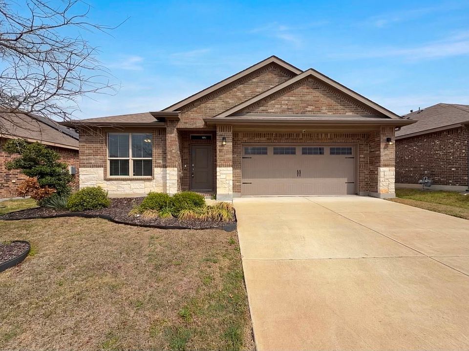 1st image of 2526 Allview Ln