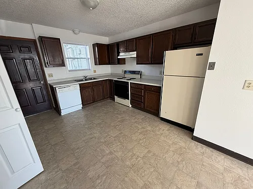 1651 Kelby Dr Photo 1