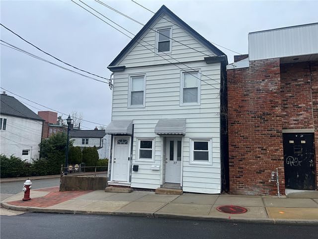 1st image of 37 Summit St