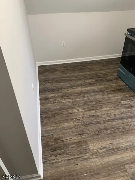 1 bed, 1.0 bath, $1,400 — Photo 3