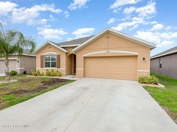 3269 Burrowing Owl Dr, Mims, FL 32754