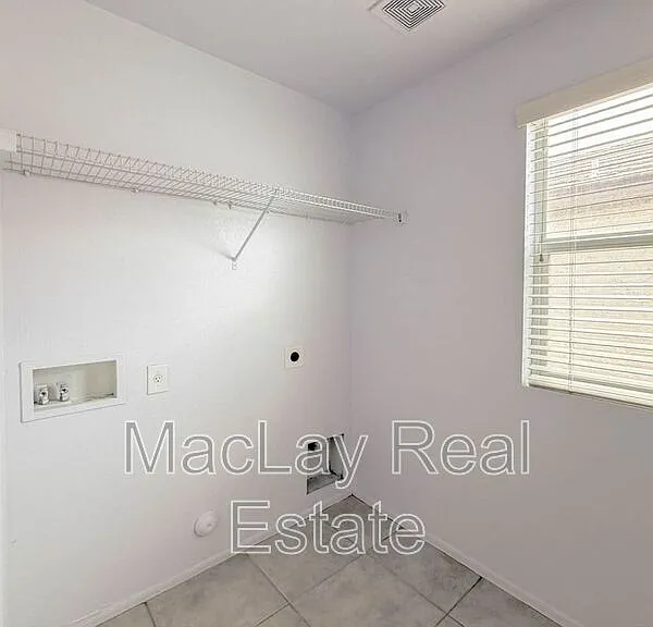 5216 W Albeniz Pl — Photo 18