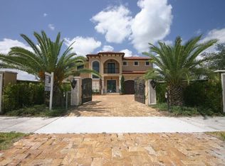 6981 SW 80th St, Miami, FL 33143