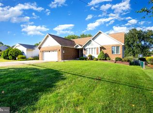 7252 Meadow Ln, Baltimore, MD 21222