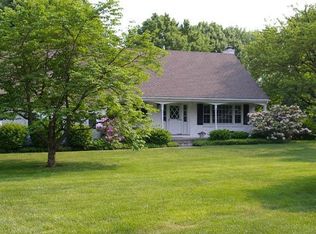 701 W Macada Rd, Bethlehem, PA 18017