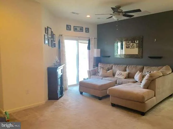 4302H Summer Brook Way — Photo 4