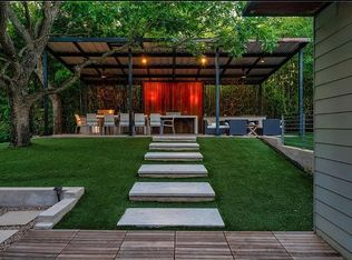 13011 River Bnd APT D, Austin, TX 78732