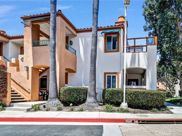 360 Villa Point Dr, Newport Beach, CA 92660