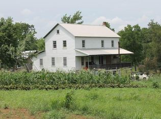 8328 Rhodes Dr, Bunceton, MO 65237