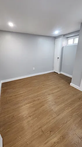 295 Travis Ave Photo 1