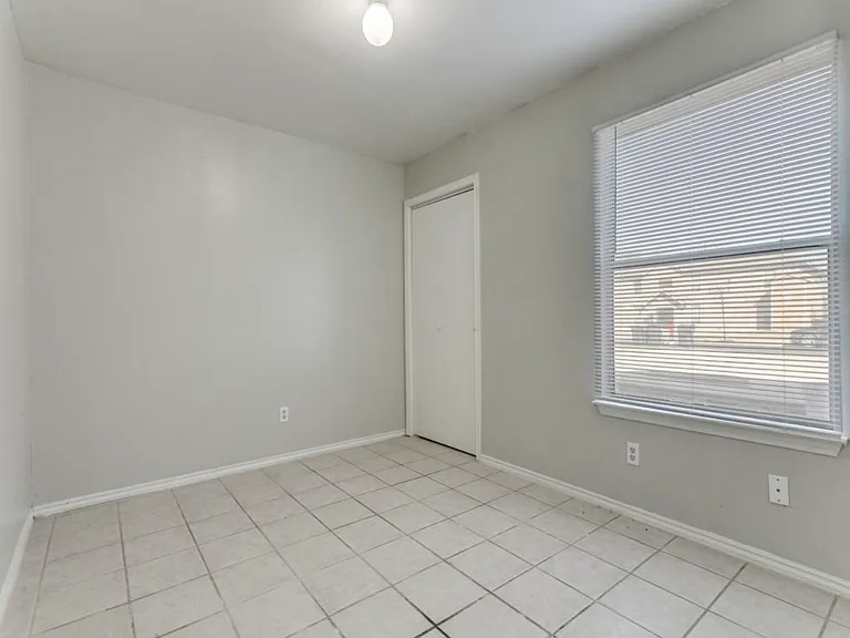 7575 Windsor Oaks #7575 — Photo 9