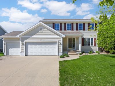 900 Chesterfield Rd NE, Cedar Rapids, IA, 52402
