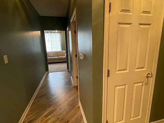 4th image of 2325 Pinnacle Ct APT 102