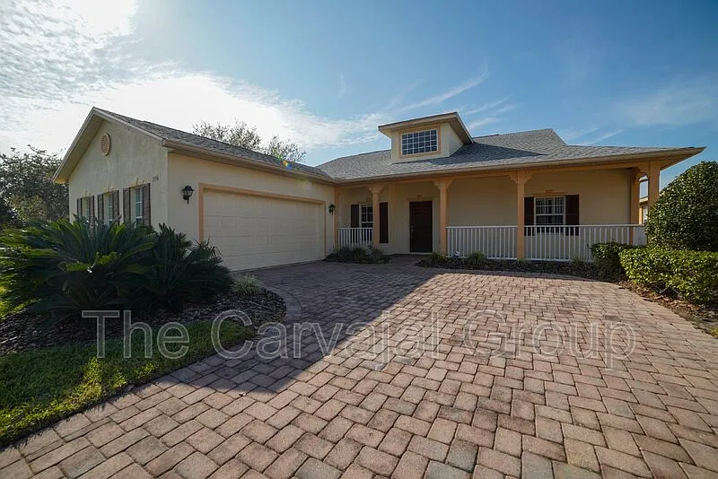 1196 Glendora Rd N