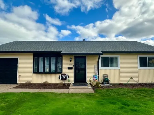 2801 N Bayview Ln, Sandusky, OH 44870