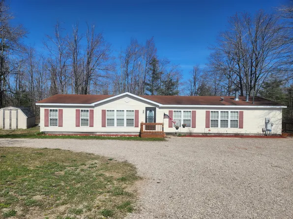 6903 Honeysette Rd, Alanson, MI 49706