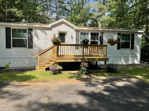 10 Granite Lane, Wolfeboro, NH 03894
