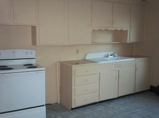 28 Bellevue St APT 101, Winslow, ME 04901