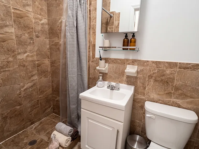 56 E 7th St #2 — Photo 4