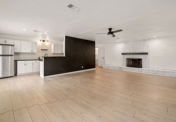 2nd image of 131 Hampton Rd