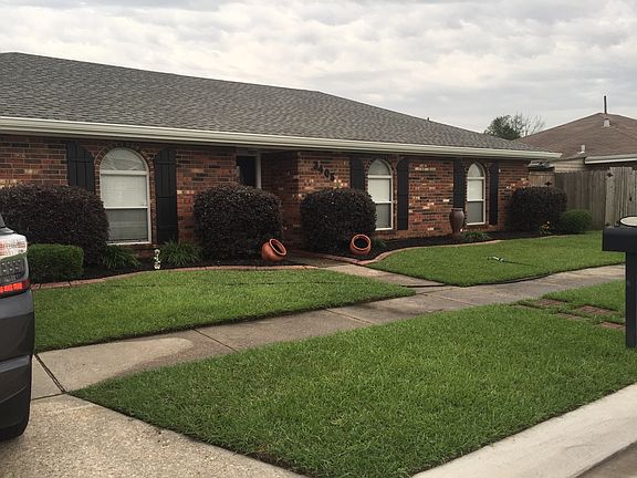 3rd image of 3405 Riverland Dr
