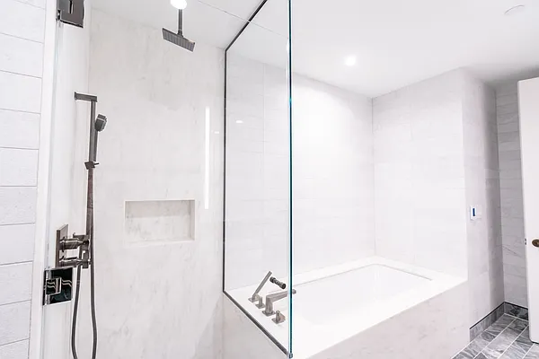 Rented by Lavenue Group Inc | media 17