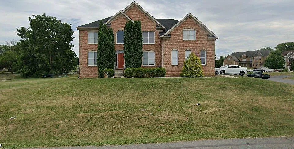 20551 Woodbridge Dr