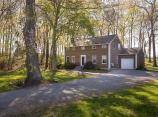 1345 Bridle Ln, Cutchogue, NY 11935