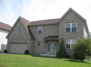 611 N Wolf Rd, Northlake, IL 60164