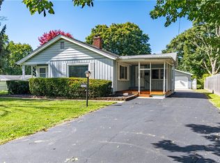 3225 N Brett Ave, Decatur, IL 62526
