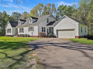 35 Salem Church Rd, Collins, MS 39428