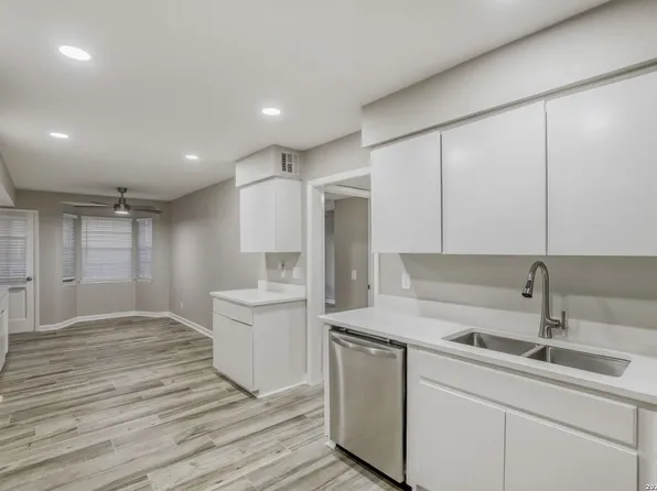 8033 N New Braunfels # 100A, San Antonio, TX 78209