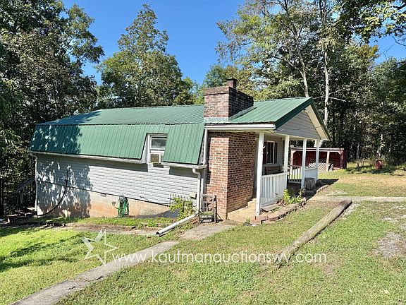 2nd image of 577 Curry Ridge Rd