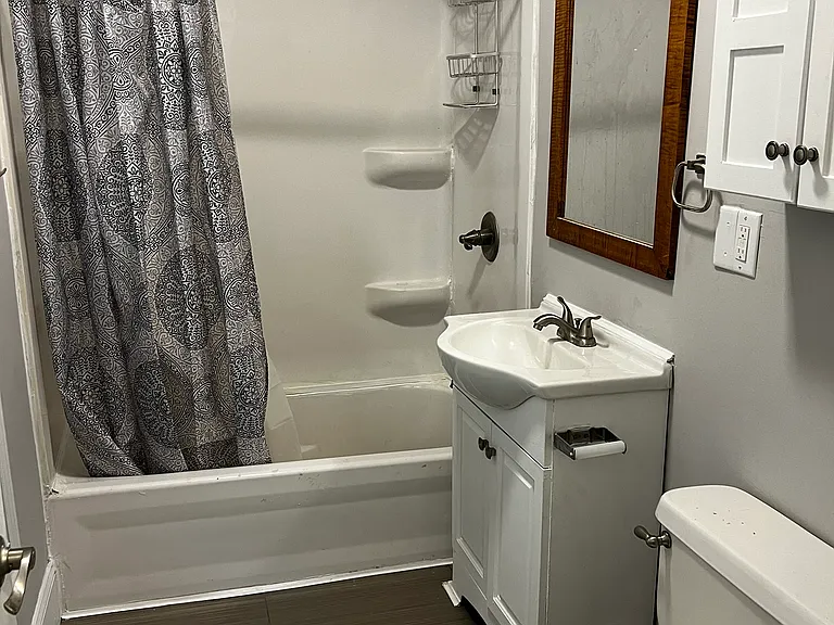 442 Sherburne Ave #2 — Photo 15